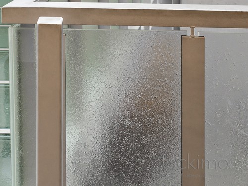 okc castglasshandrail close2